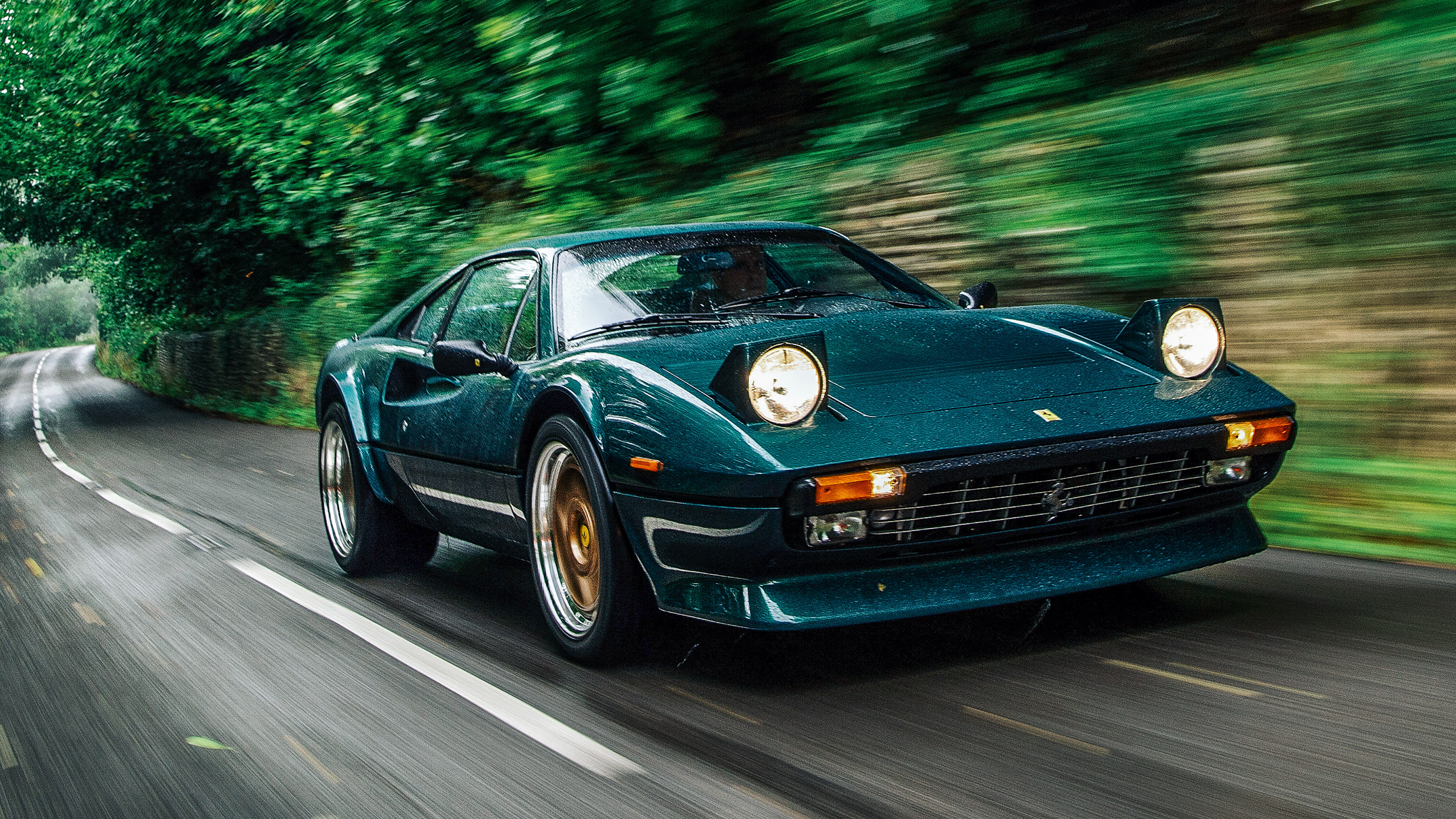 Moto Technique Ferrari 388 GTBi review – Ferrari 308 restomod